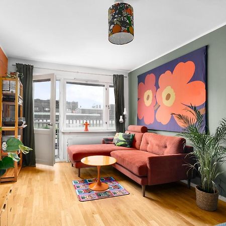 Wehost Spacious Traveller'S Hq Above Metro @Vilhonvuorenkuja 16 Apartment เฮลซิงกิ ภายนอก รูปภาพ