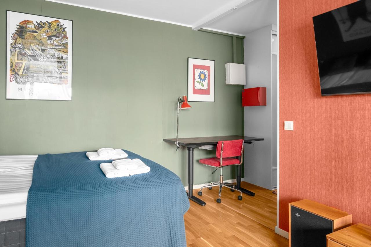 Wehost Spacious Traveller'S Hq Above Metro @Vilhonvuorenkuja 16 Apartment เฮลซิงกิ ภายนอก รูปภาพ